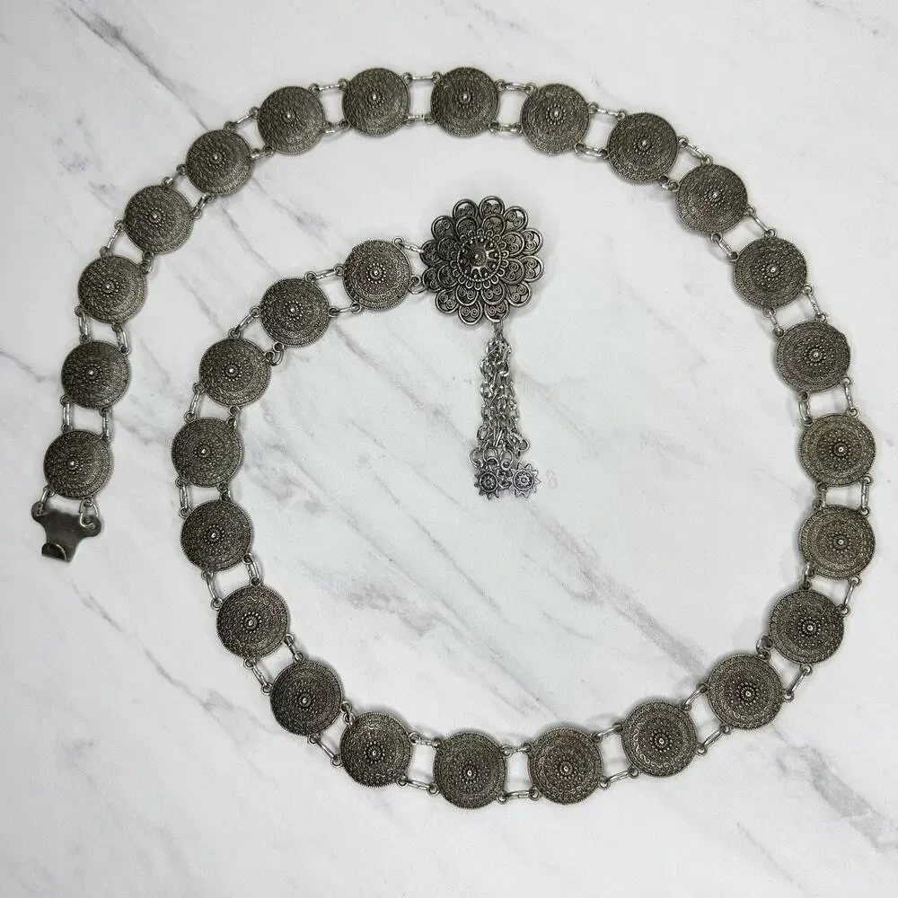 Antiqued Silver Coin Disc Filigree Chain Belt OS ✨